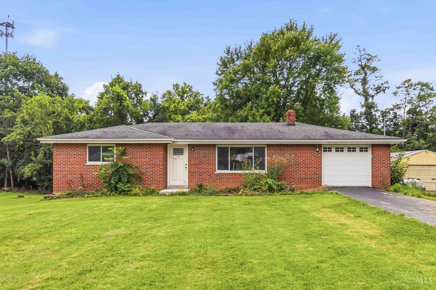 439 Hilltop Dr, Cincinnati, OH 45244 | MLS #1887829 | Zillow