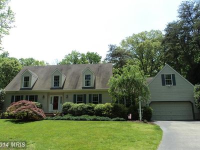 8355 Forest Glen Dr, Pasadena, MD, 21122