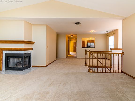 3rd image of 16 Hoover Ct #B