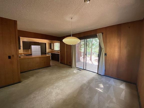 5th image of 153 Mammoth Dr