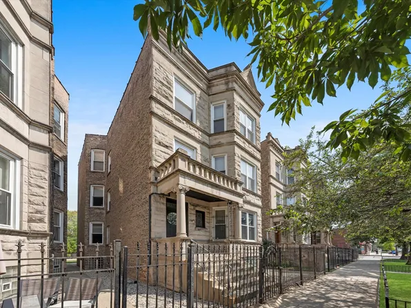 3106 W Fullerton Ave, Chicago, IL 60647
