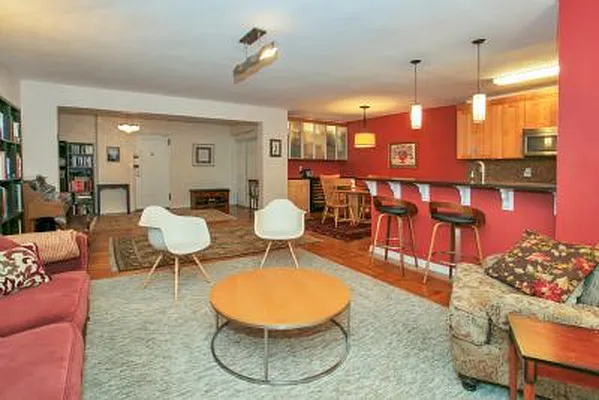 Sold by Trebach Realty | media 6