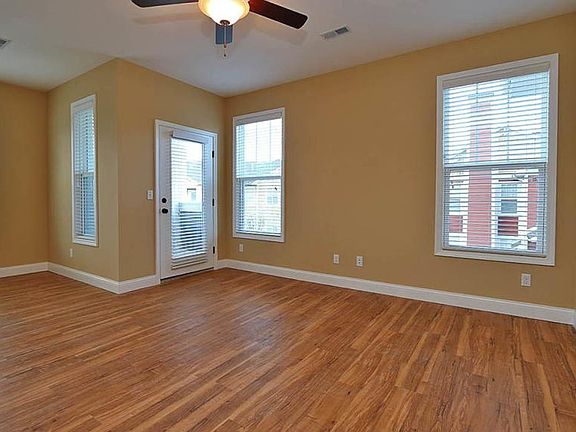 5th image of 2026 Walden Pond Way APT 100