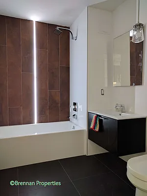 Rented by Manhattan Management LLC | media 54