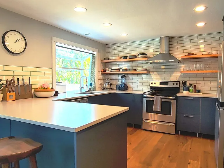 16505 NW Joscelyn St — Photo 3