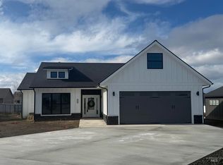 3714 Skyview Dr, Lewiston, ID 83501