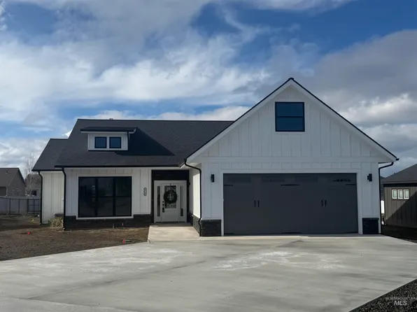 3714 Skyview Dr, Lewiston, ID 83501