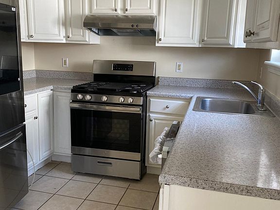 4th image of 6460 Pontchartrain Blvd