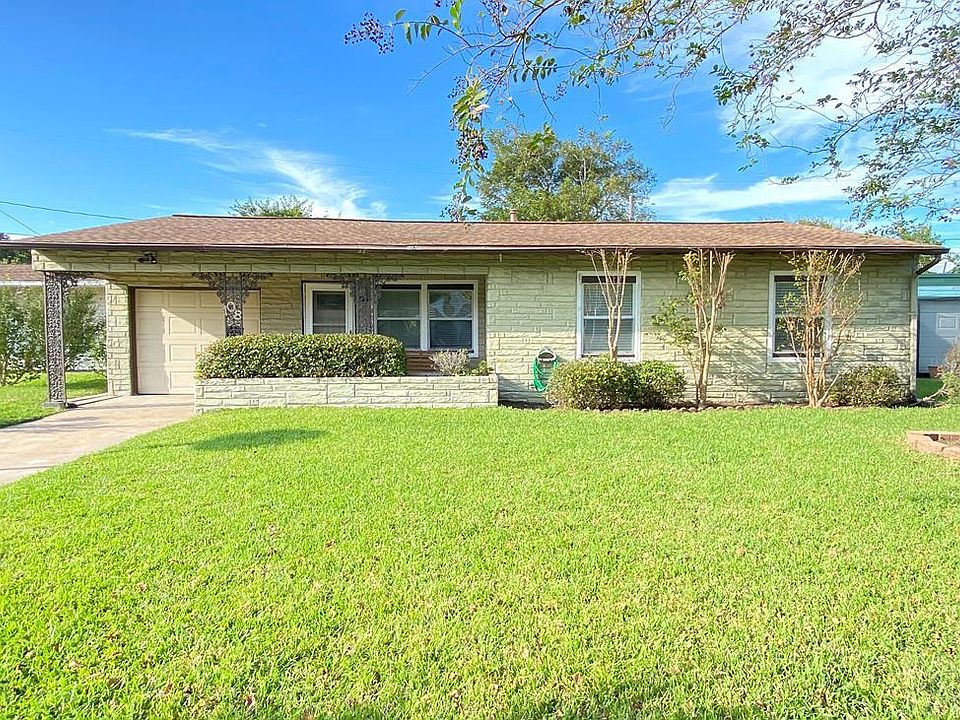 1st image of 108 Bonita Ave
