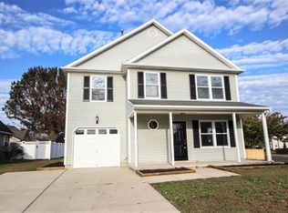 324 Hunters Rd, Logan Township, NJ 08085