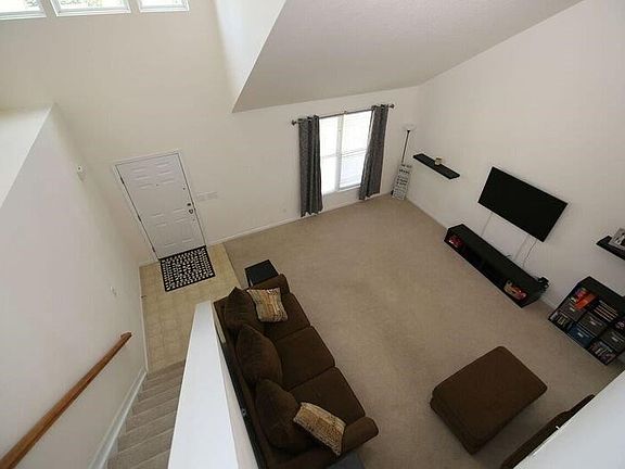 3rd image of 4157 S Yorkshire Sq