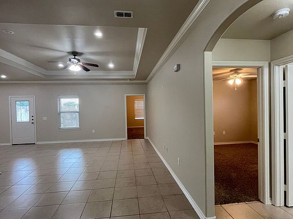 2nd image of 4023 Stonebridge Dr