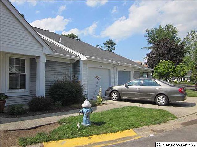 2nd image of 877 Winchester Court #A