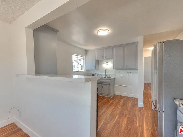 8468 Halldale Ave — Photo 9