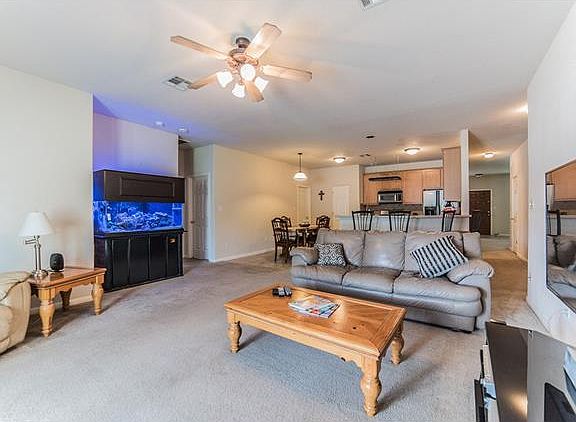 5th image of 233 Oxford Dr