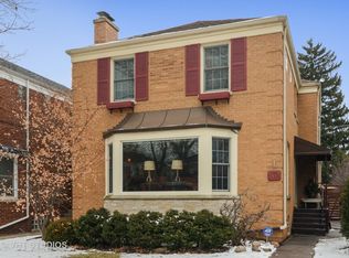 7417 N Talman Ave, Chicago, IL
