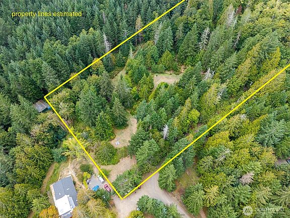2nd image of 1655 Lost Creek Lane NW