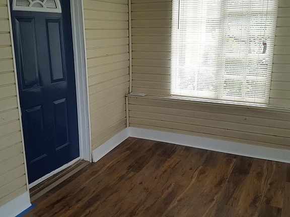 5th image of 203 Brockman Ave
