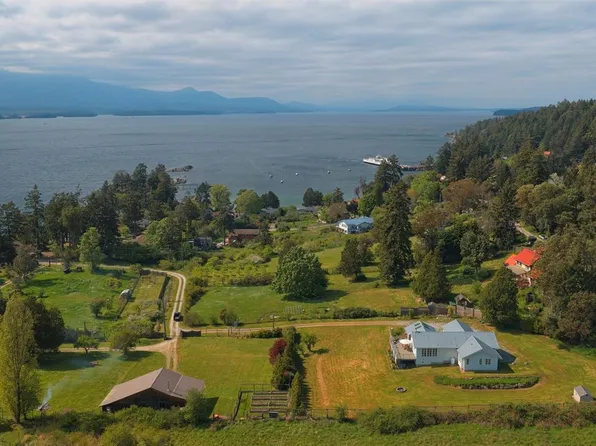 146 Tantramar Dr, Saltspring Island, BC V8K 1L1