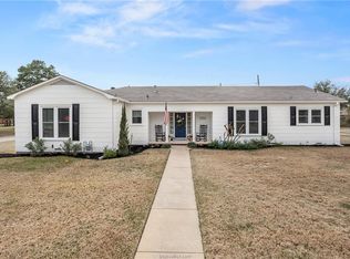 1209 Bennett St, Bryan, TX 77802