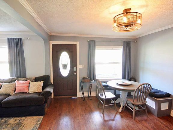 4th image of 8103 Camner Ave