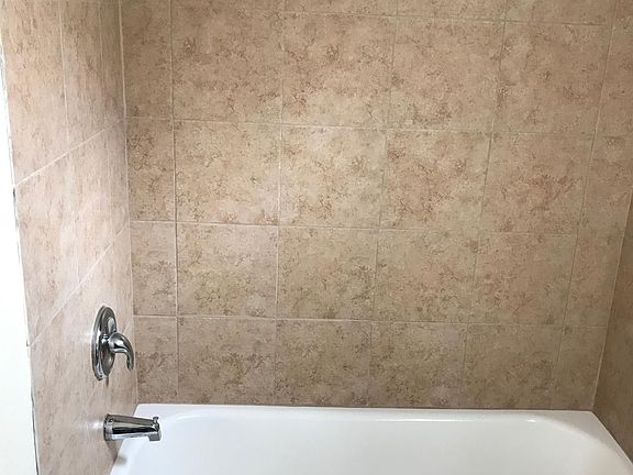 3rd image of 1729 W Avenue J15 APT 5