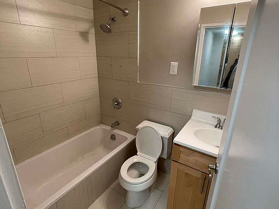 5th image of 12333 83rd Ave APT 2905