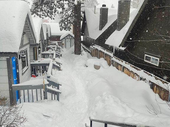 2nd image of 528 Cottage Ln #4