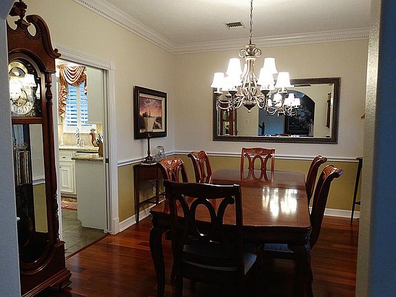 2nd image of 3710 Cherry Hills Ln