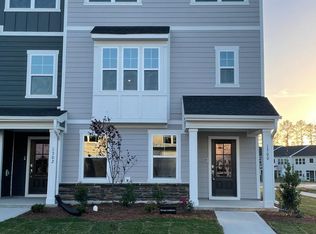 1300 Rosepine Dr, Cary, NC 27519