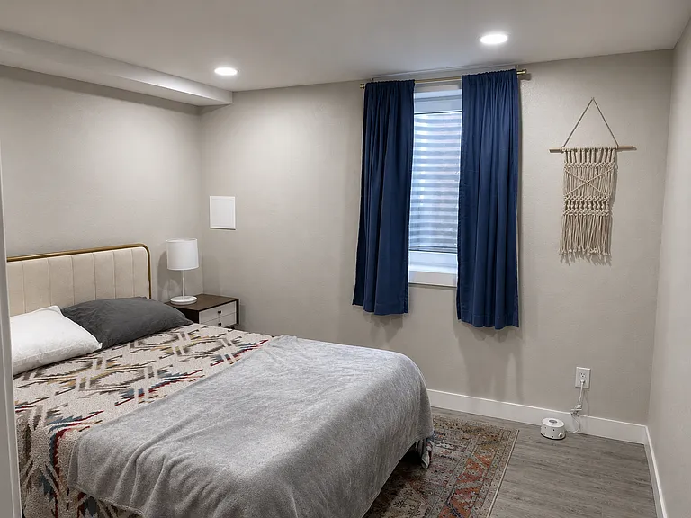 1109 N Jackson St — Photo 9