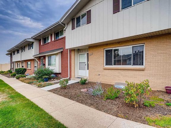 2nd image of 9265 E Oxford Dr