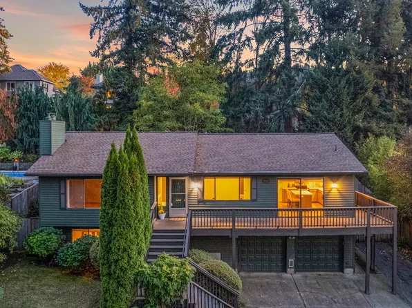 18840 SW Hart Rd, Beaverton, OR 97007