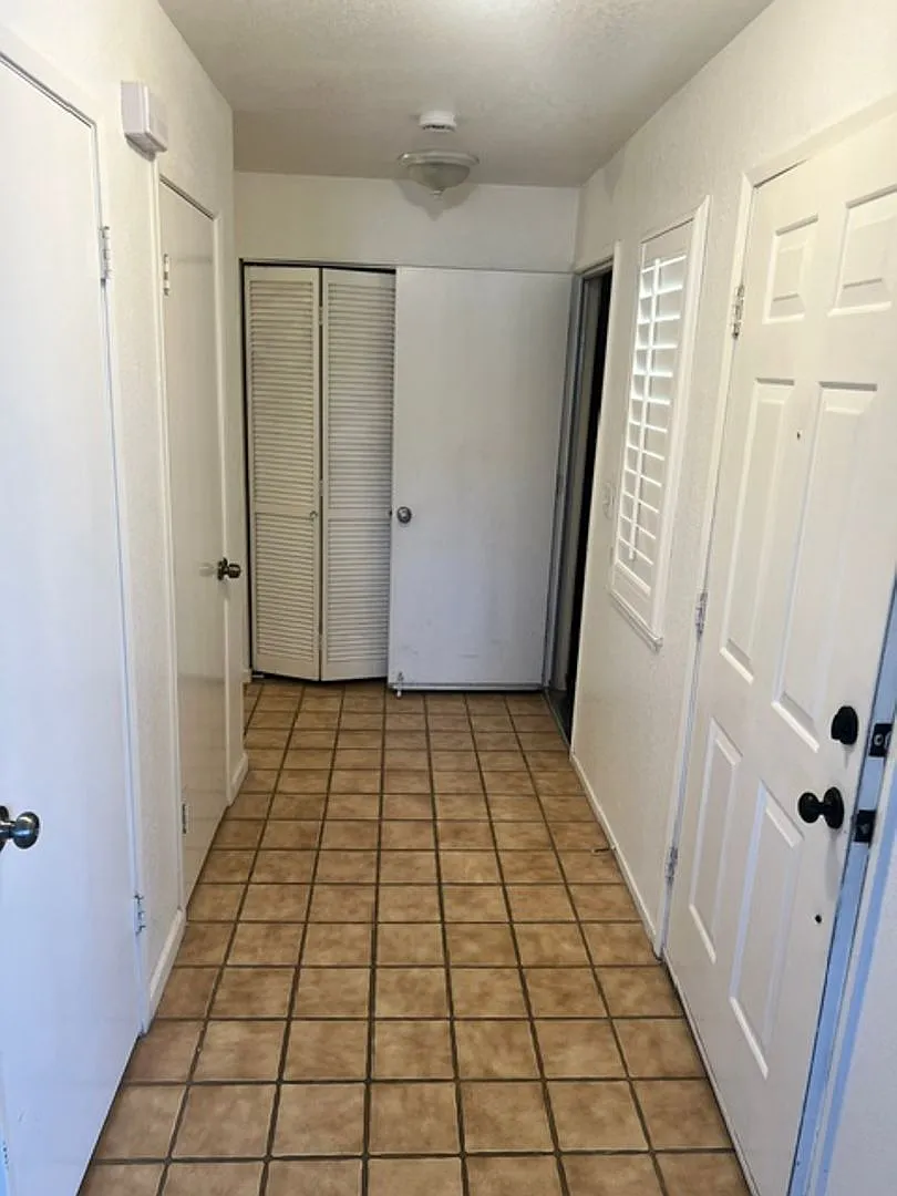 1316 Chukar St — Photo 4