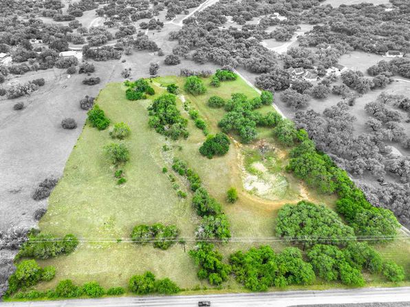 141 Ammann Road, Boerne, TX 78006