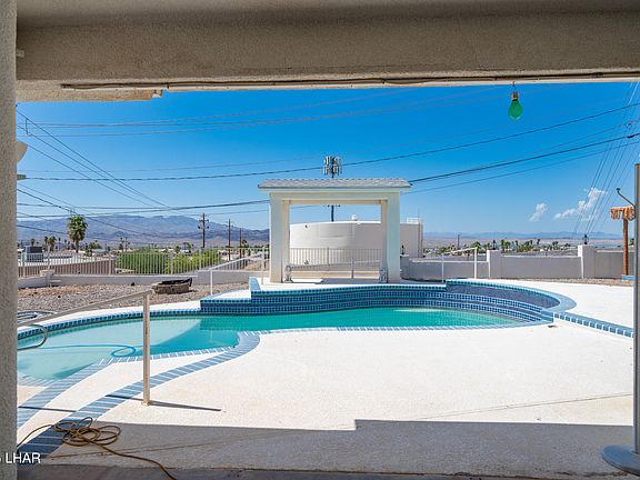 2nd image of 721 Scout Dr