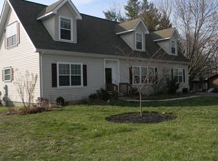611 Vienna Ave, Radford, VA 24141