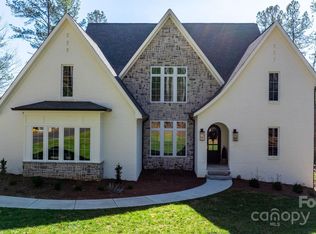 138 Greens Rd, Granite Falls, NC 28630