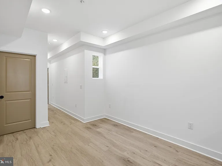 4312 Pennsgrove St #2 — Photo 7