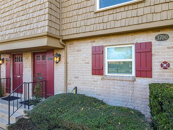 2nd image of 200 Saint Andrews Blvd APT 3708
