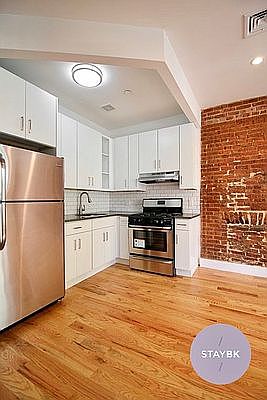 2nd image of 84 Mac Donough St #3