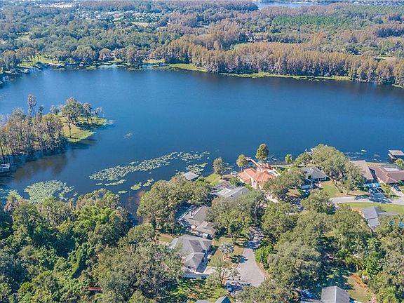 3rd image of 2741 Lake Saxon Dr