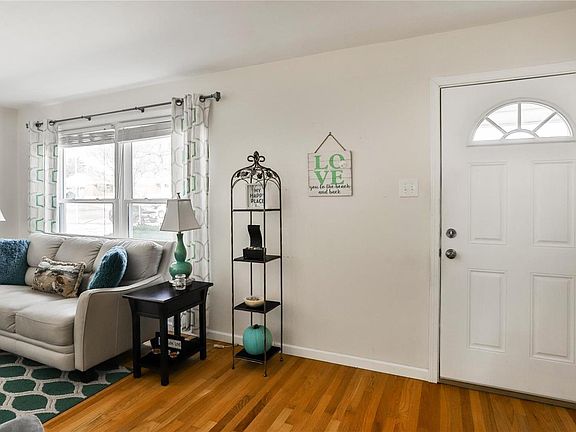 5th image of 7336 Leona St