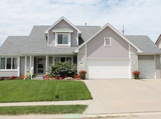 2612 N 155th St, Omaha, NE 68116