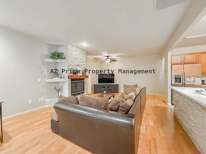 1147 Mary Dr — Photo 11