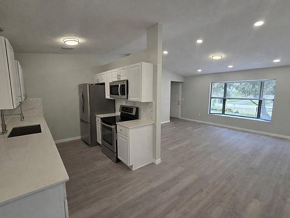 5th image of 7601 San Carlos Drive