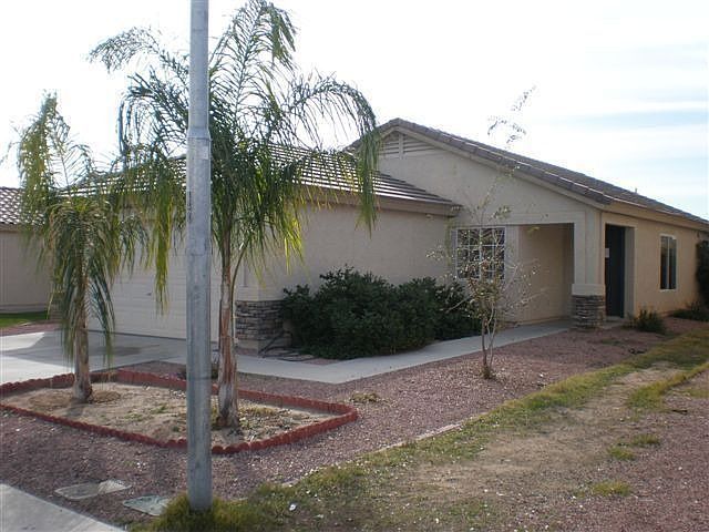 1st image of 12424 N 121st Ave