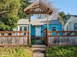 9010 13th Ave Sw S, Seattle, WA 98106