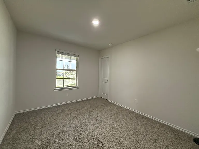 305 Charmed Way — Photo 35
