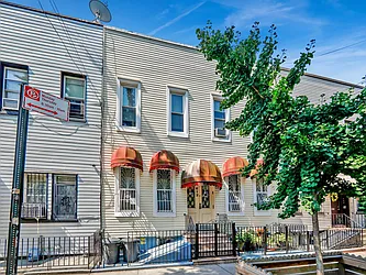 612 Onderdonk Avenue  image 1 of 26